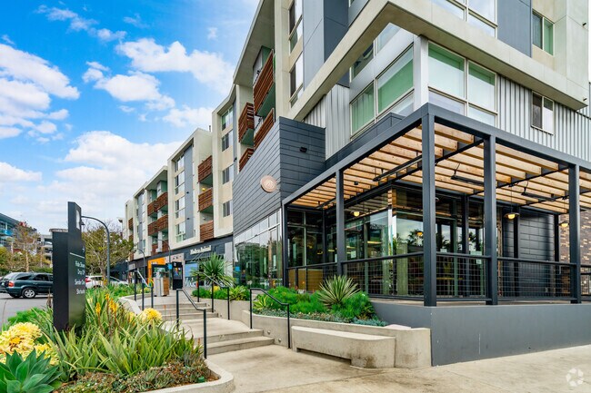 Exterior - 12751 W Millennium Dr