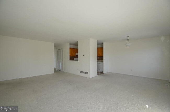 Photo - 167 William Penn Dr Unit 167