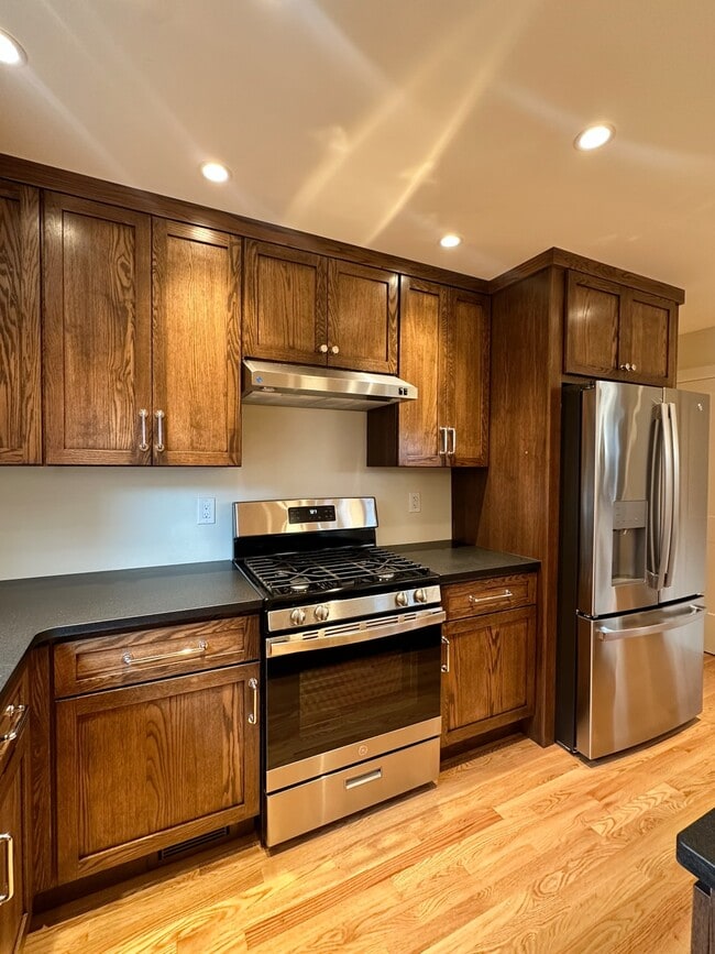 Photo - 2606 Larkins Wy