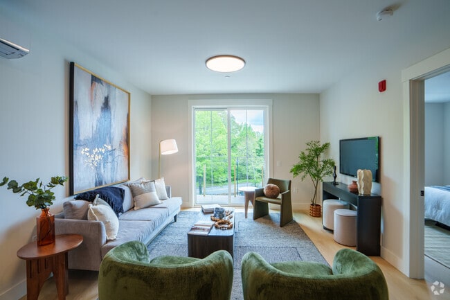 Interior Photo - 100 Plank Rental