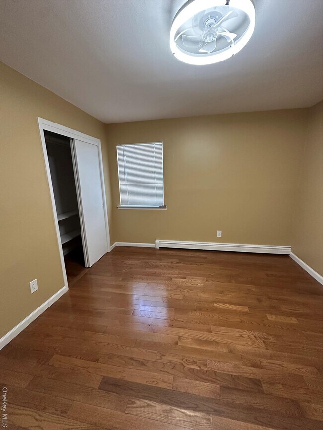 Photo - 158 Farmers Ave