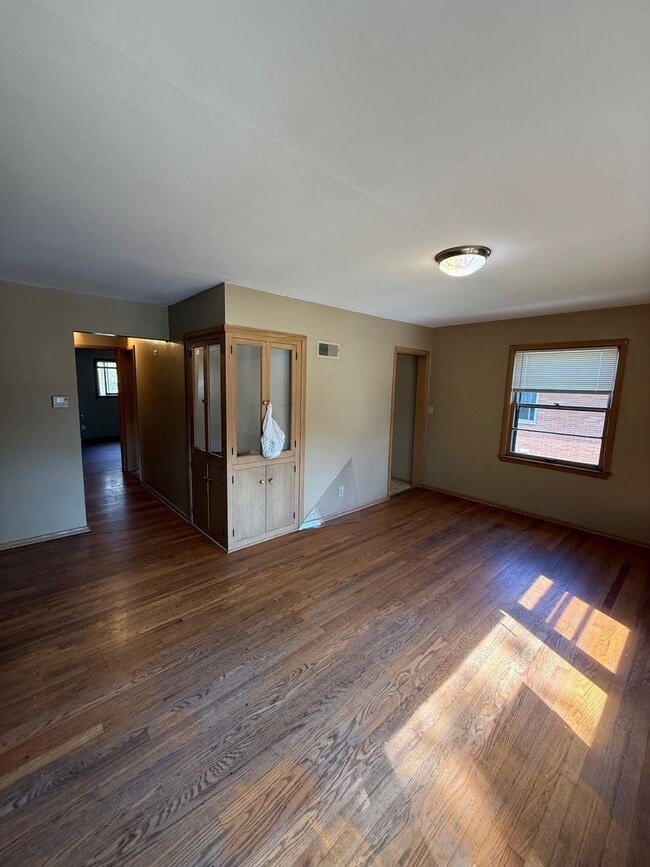 Photo - 3308 N Dousman St Unit 3