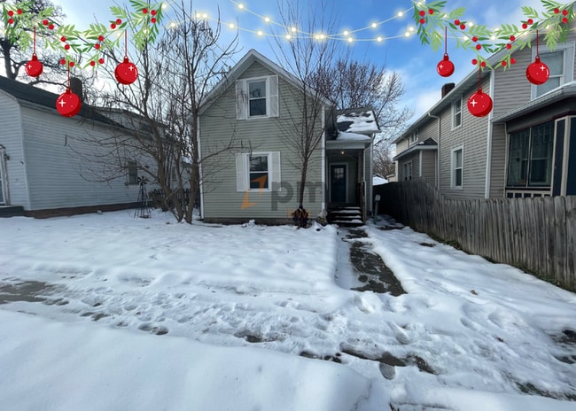 Building Photo - 406 A St