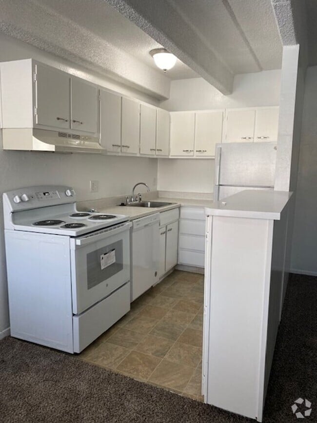 Building Photo - Newly remodeled 1-bedroom apartment near DU Unit 105