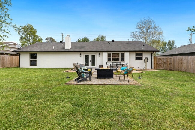 Photo - 1806 SW D St Unit ID1221910P