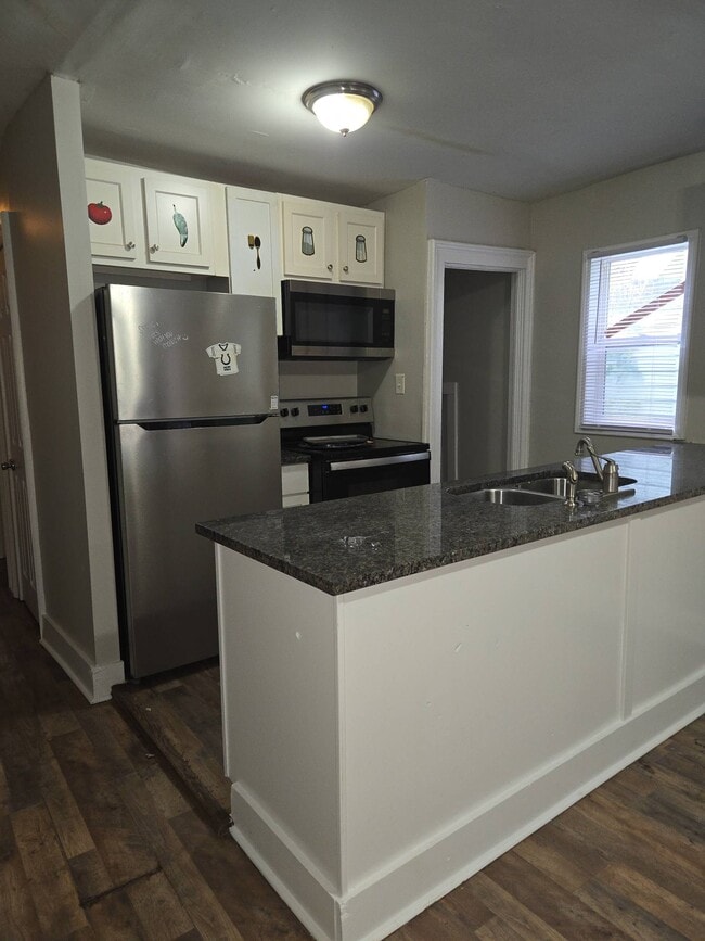 Photo - 417 N Beville Ave