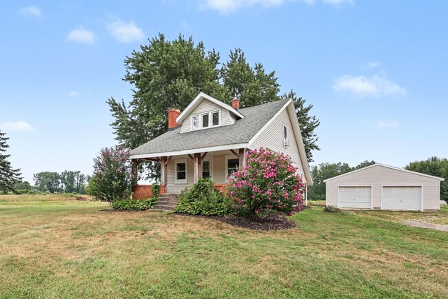 Photo - 8112 72nd Ave