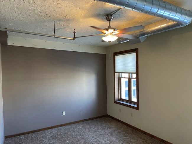 Bedroom - 132 S Dakota Ave Unit 304