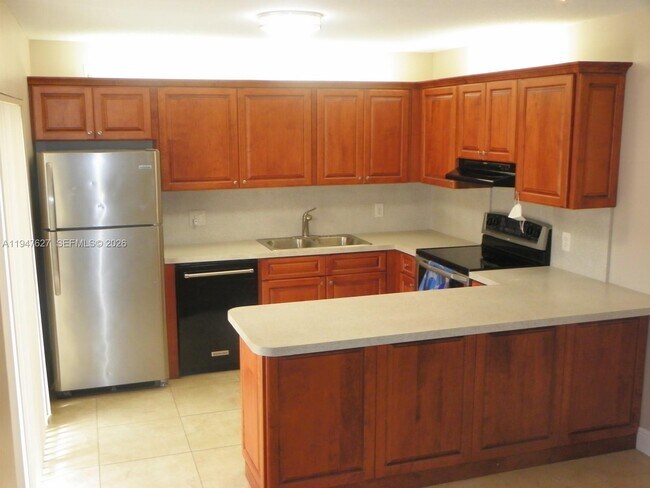 Photo - 4083 Forest Hill Dr