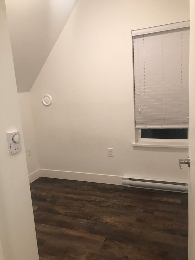Gertie's House (1 Bedroom + Den)