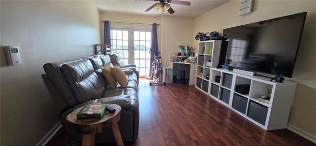 Photo - 5035 Wiles Rd Condo Unit 208