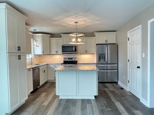 Photo - Recently Renovated Rancher Waiting for You!