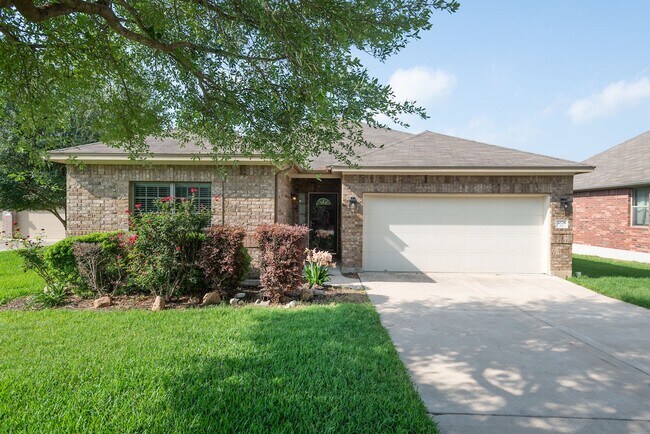 Photo - Three Bedroom home in the Legends Vista Community in Round Rock