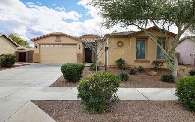 Building Photo - 4 bedroom in South Mountain Area