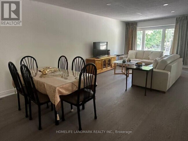Photo - 15 Harnworth Dr