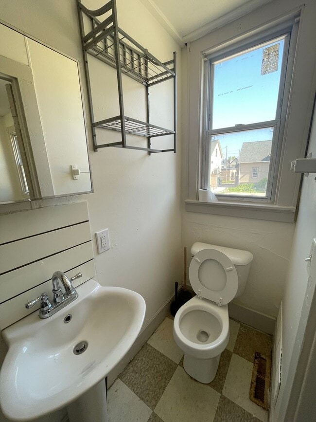 Photo - Charming 1 bed plus den/office! Unit #2 Lower Rear