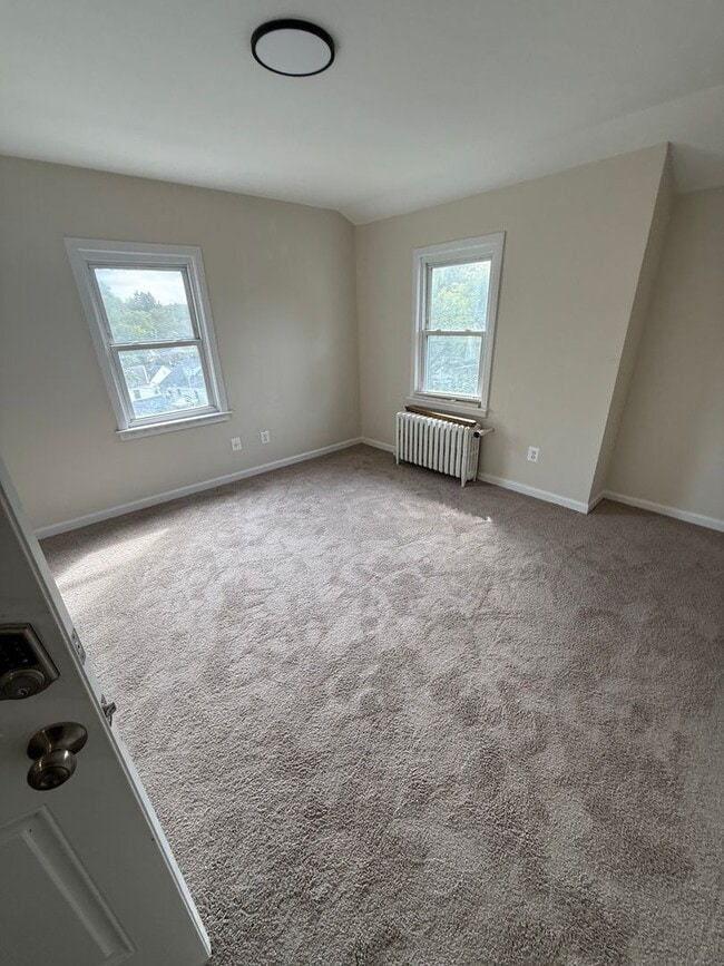 Photo - Newly Renovated 2 Bedroom Apartment in Baltimore County! Unit C2