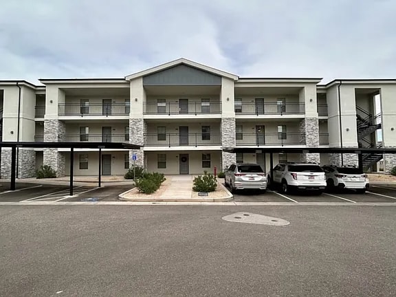 Building Photo - 1167 E Telegraph St