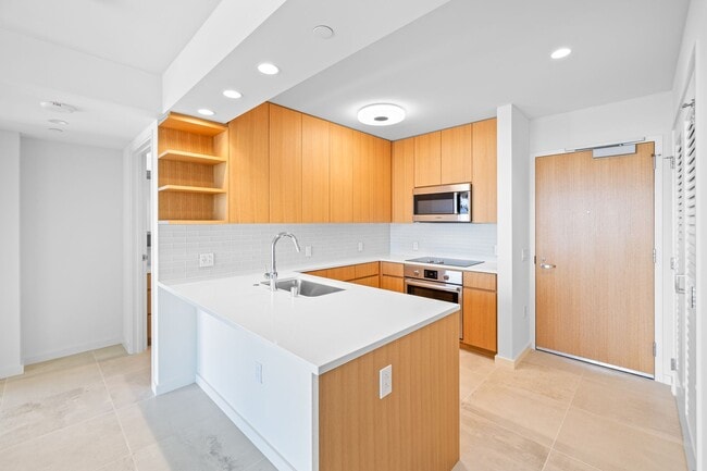 Building Photo - 2323 Unit 2904