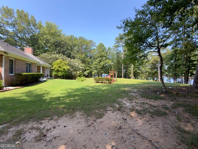 12609 Old Well Ct