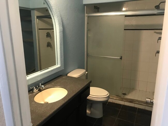 Photo - 3344 Barnsdale Dr