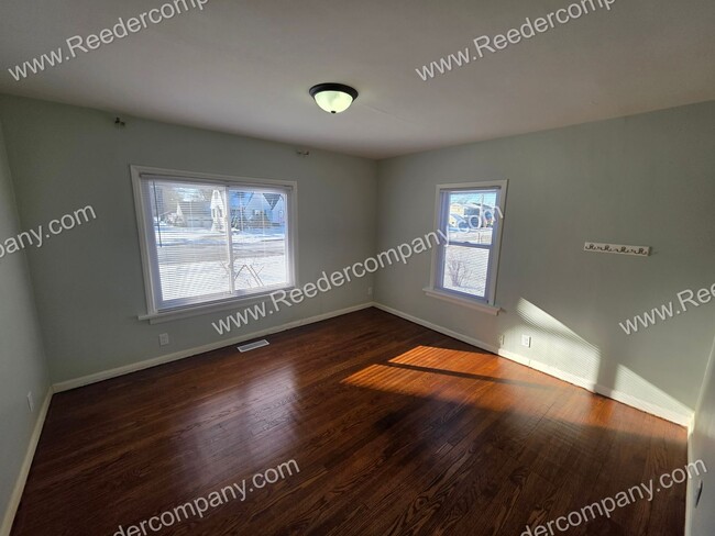 Photo - 3317 173rd St Unit Front House