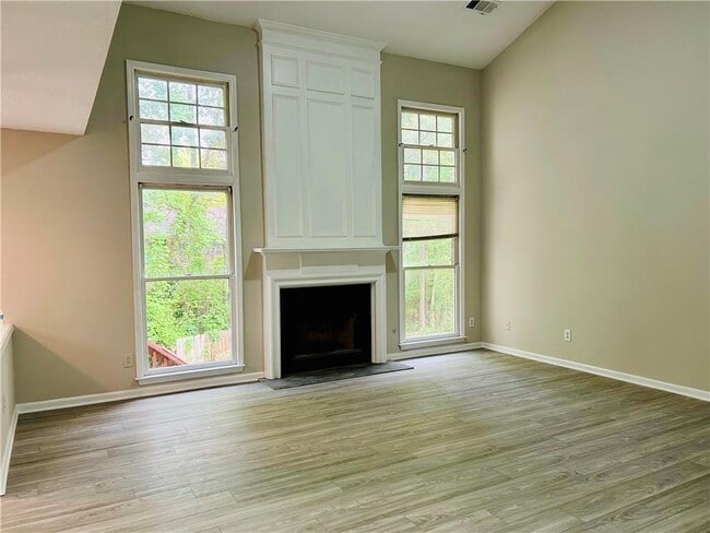 Photo - 2580 Binghampton Ln