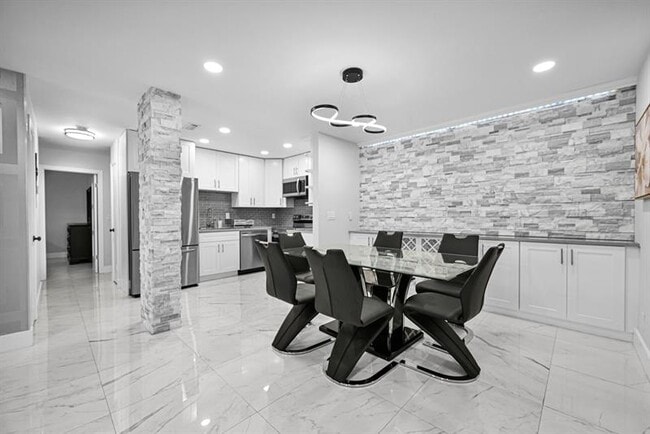 Photo - 6279 Bay Club Dr Unidad 3