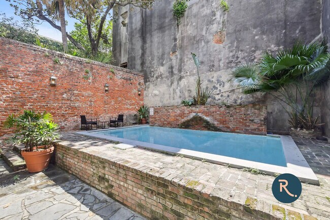 Photo - 508 Chartres St Unidad ID1272323P