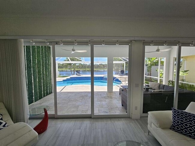 Photo - 1025 Bedford Ave