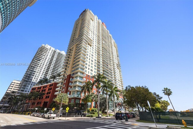 Photo - 1155 Brickell Bay Dr Unit 606