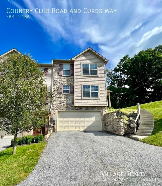 Photo - 703 Country Club Rd