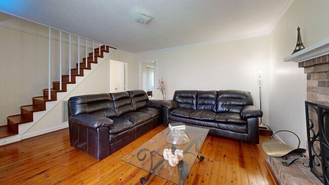 Photo - 1586 Fulton Hts