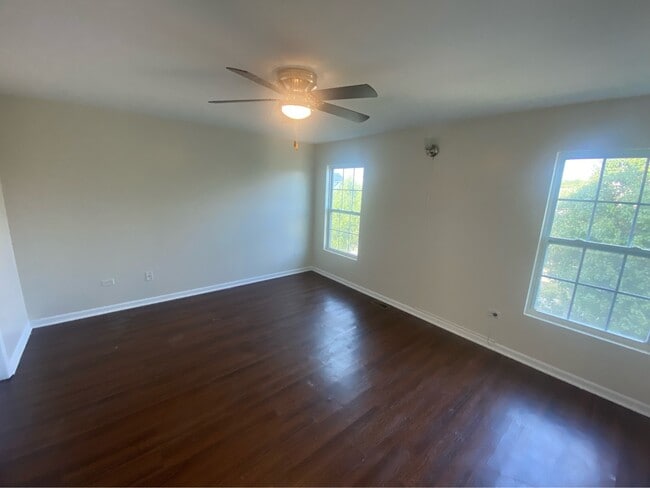 Photo - 8114 Seward Rd