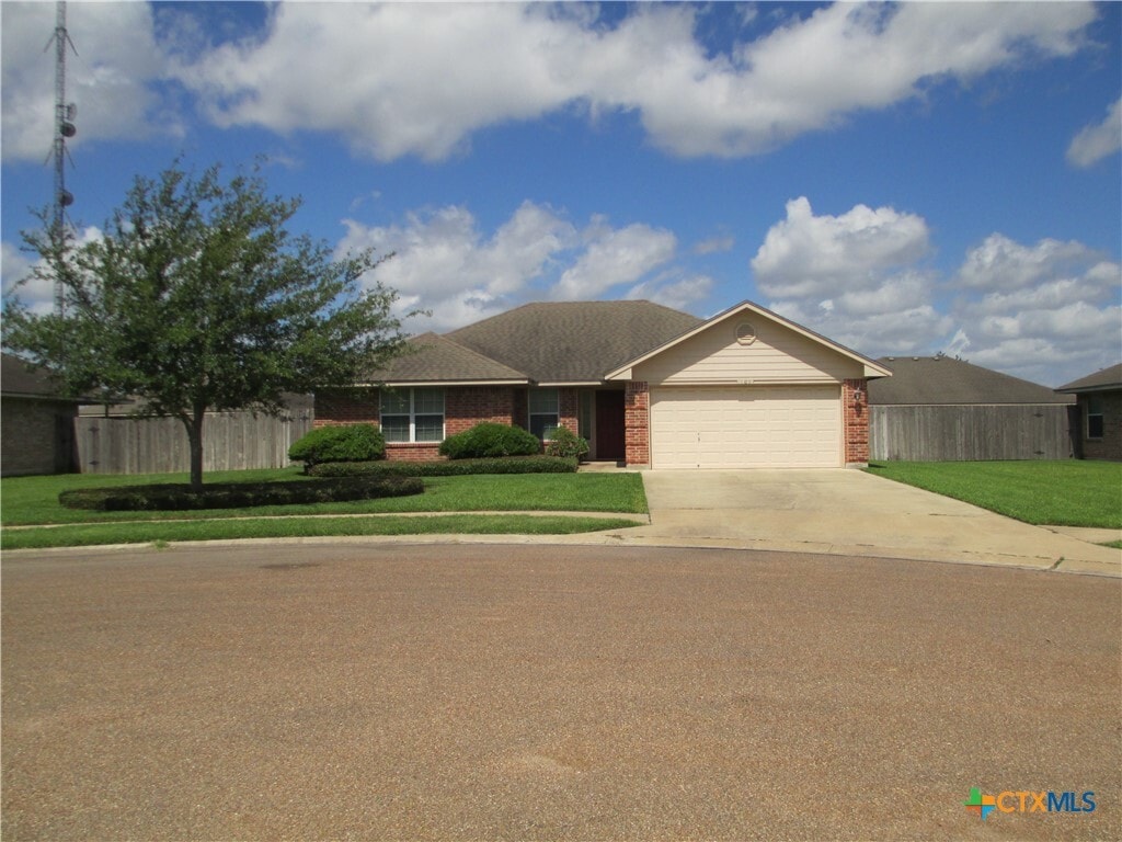 Photo - 105 Evan Cir