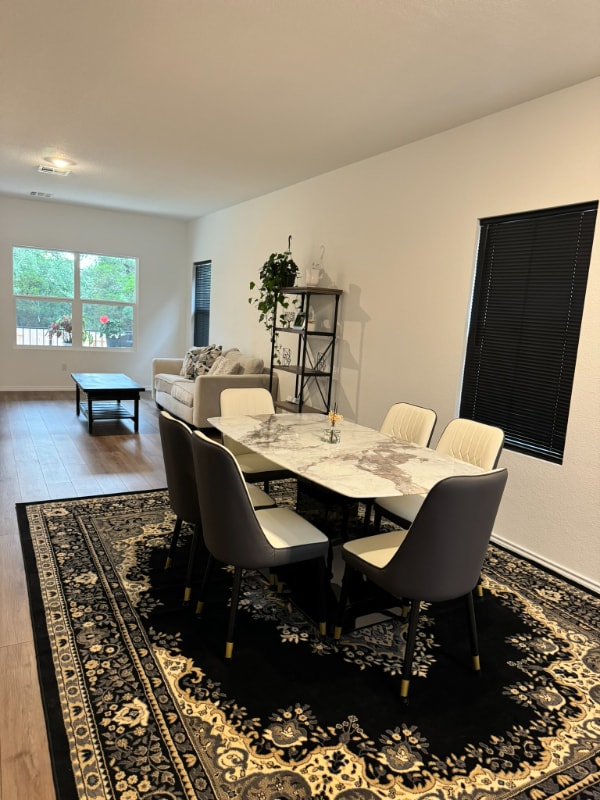 Photo - 134 Maravillas Bnd