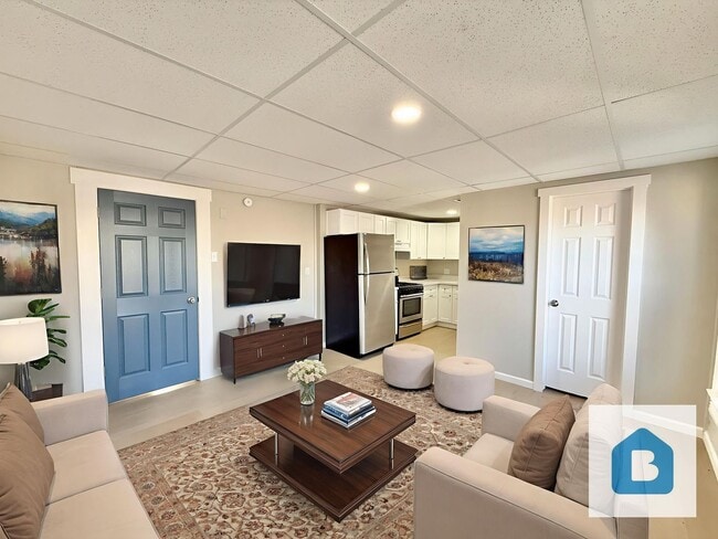 Photo - 1041 Lake Ave Unit 4