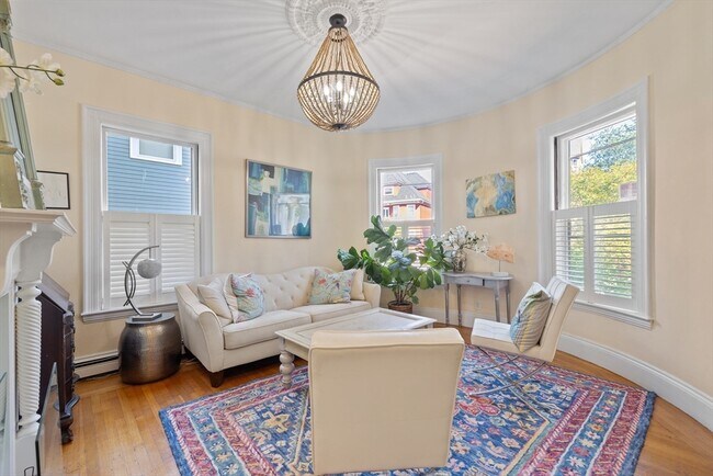 20 Mellen St Unit 1