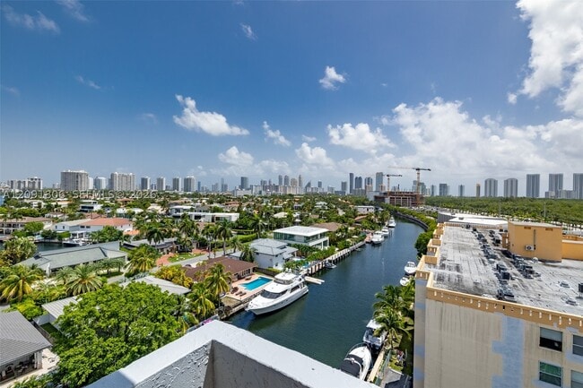 Photo - 1003 N Miami Beach Blvd Unit 1003