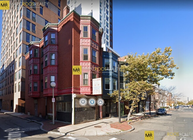 Photo - 1031 Tremont St
