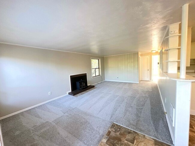 Photo - Charming 2BR Home with Garage & Expansive Yard in Ridgecrest area of Shoreline