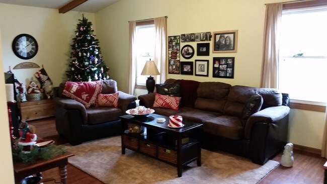 Photo - 1812 Michael Dr