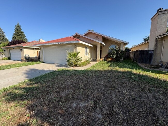 Photo - NE Visalia home Rent Ready!