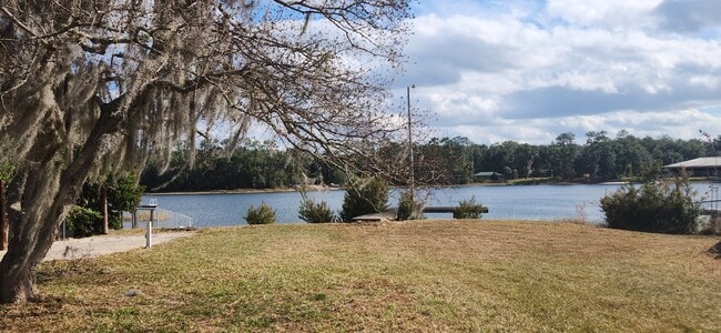 Photo - 205 Peninsula Rd