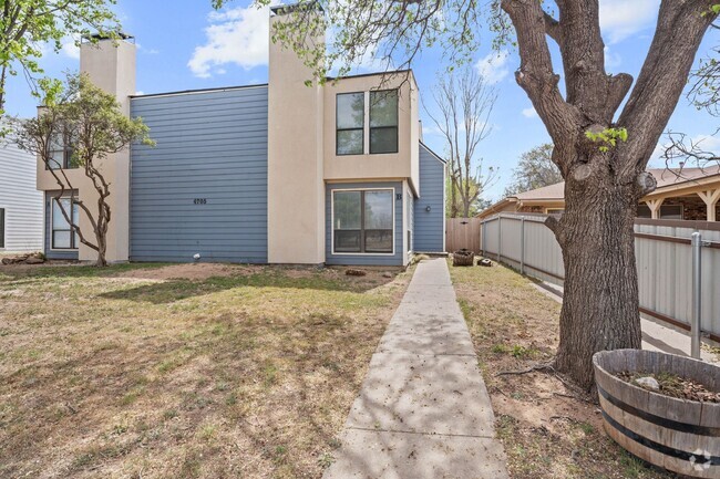 Building Photo - 4705 58th St Unit B Rental