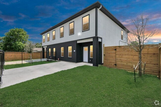 Building Photo - 8406 Parnell St Unit B Rental