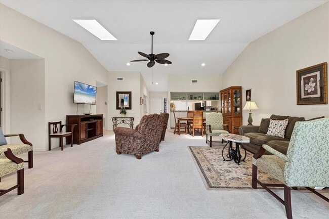 Photo - 3946 Wilshire Cir E