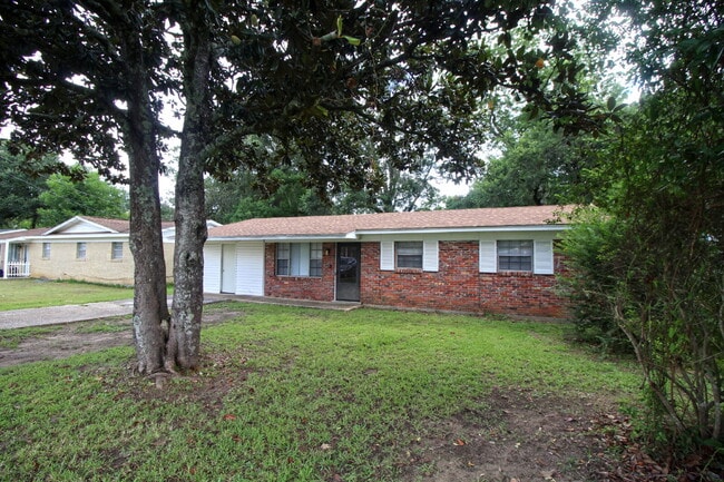 Photo - Central Pensacola 3-Bedroom Home Near Mall...