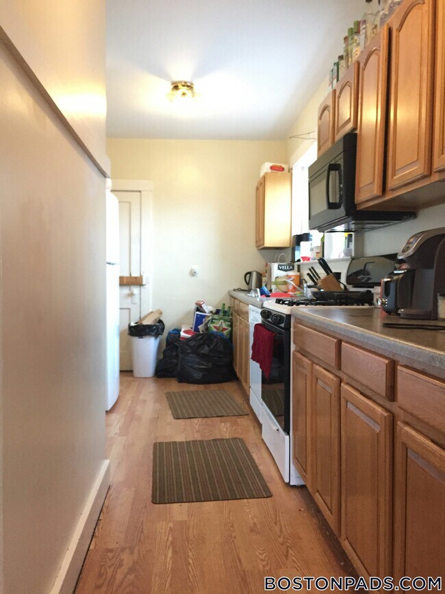 Photo - 209 Chestnut Hill Ave Unit 1