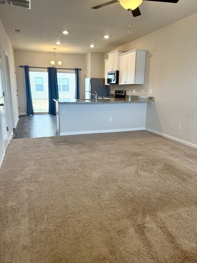 Photo - 231 Chandler Ct